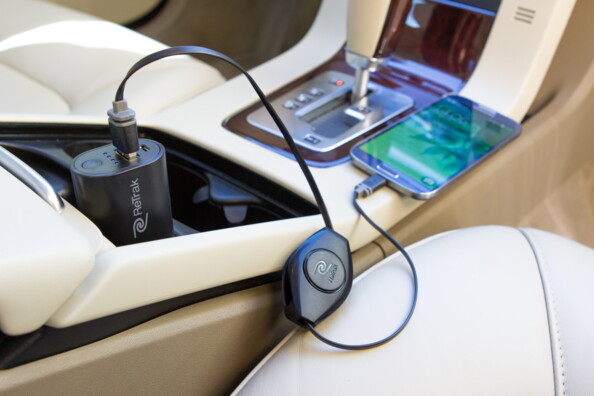 Power bank da 2200 mAh con caricatore AC: energia pratica a casa e in viaggio