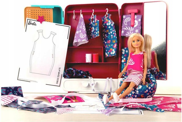 Guardaroba Barbie Artigianale – eleganza e creatività in miniatura